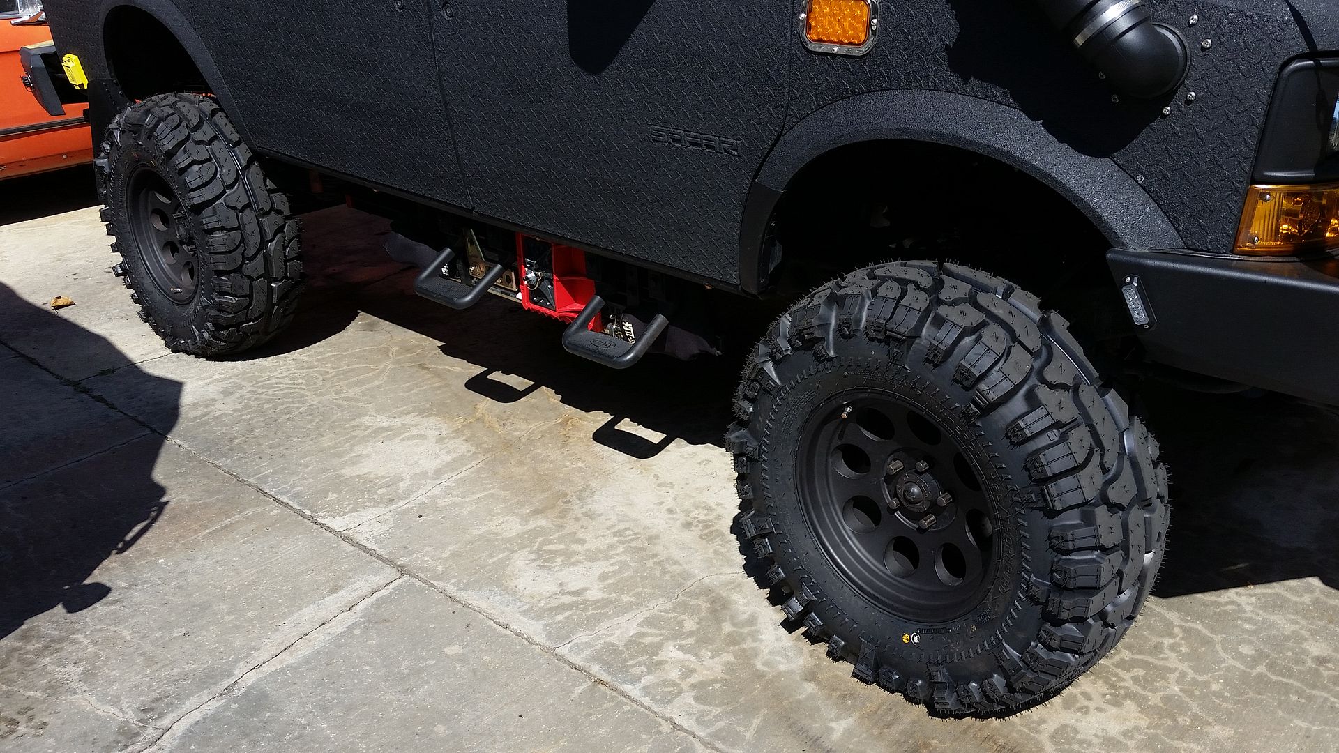 • LineX or bed liner on Rocker panel?